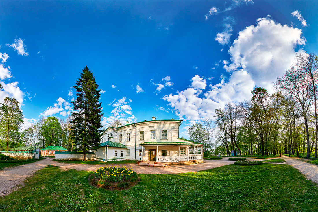 museum-estate-of-tolstoy-yasnaya-polyana